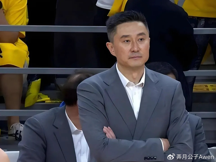 开云在线-0分0板3犯规！不止徐昕焦泊乔，CBA状元郎也被杜锋用废了|广东|王少杰|易建联|周琦|篮板_新浪新闻